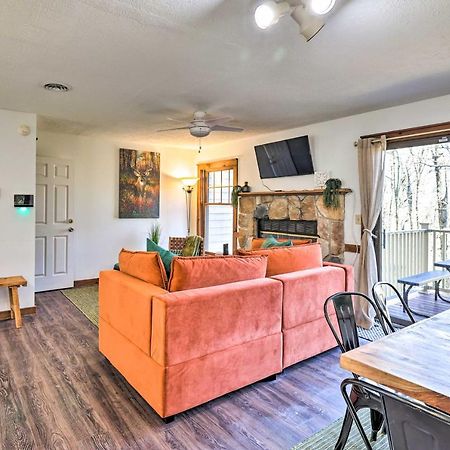Pocono Retreat, 1 Mi To State Park And Ski Access! Таннерсвілл Екстер'єр фото
